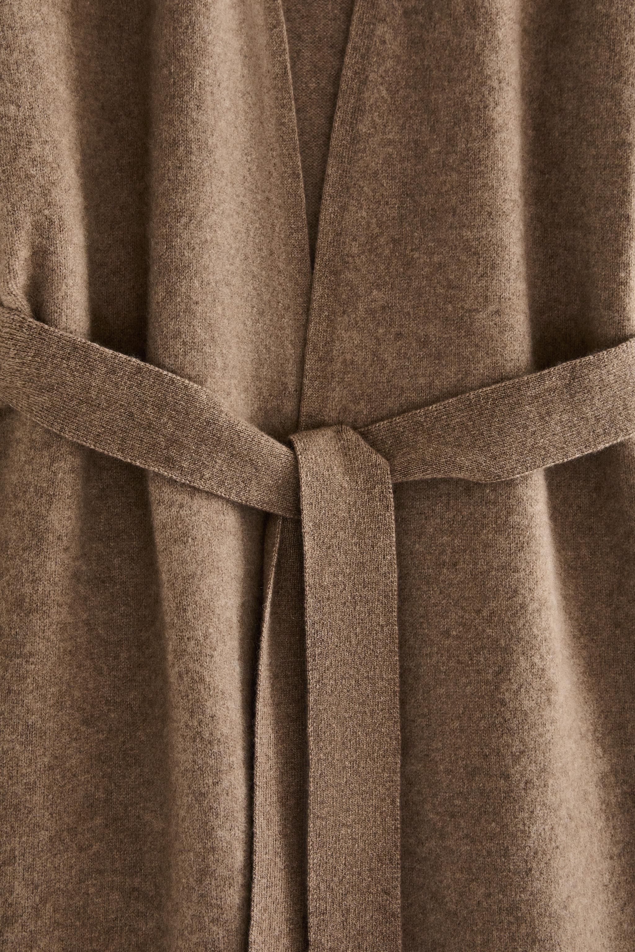 CASHMERE ROBE